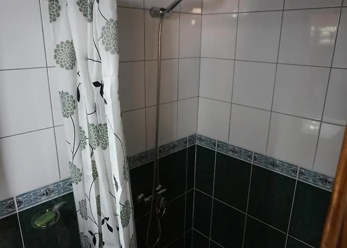 Quinta Dos Carvalhos * Vilarinho de Agrochao