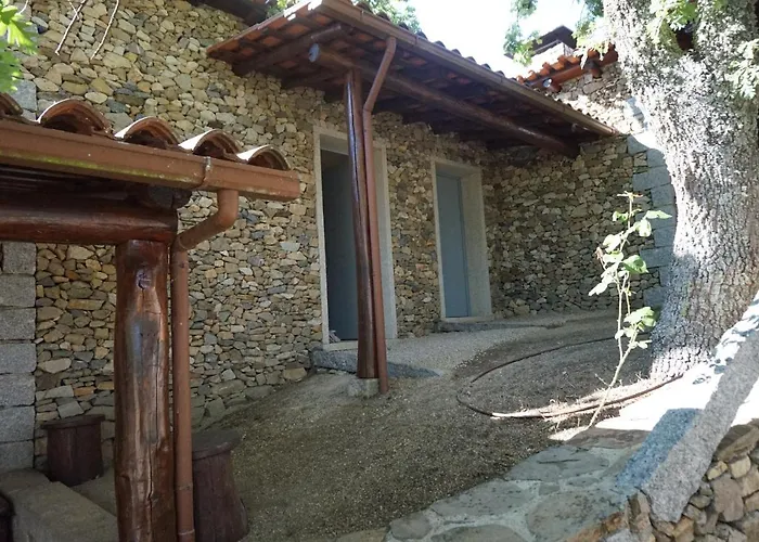 Quinta Dos Carvalhos *